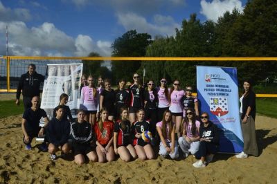 Turniej Siatkówki Plażowej Dziewcząt Szkół Ponadpodstawowych z Nowogardu.