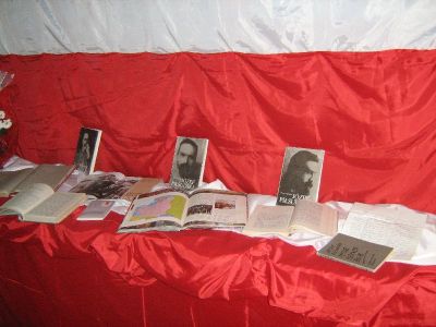 gallery1